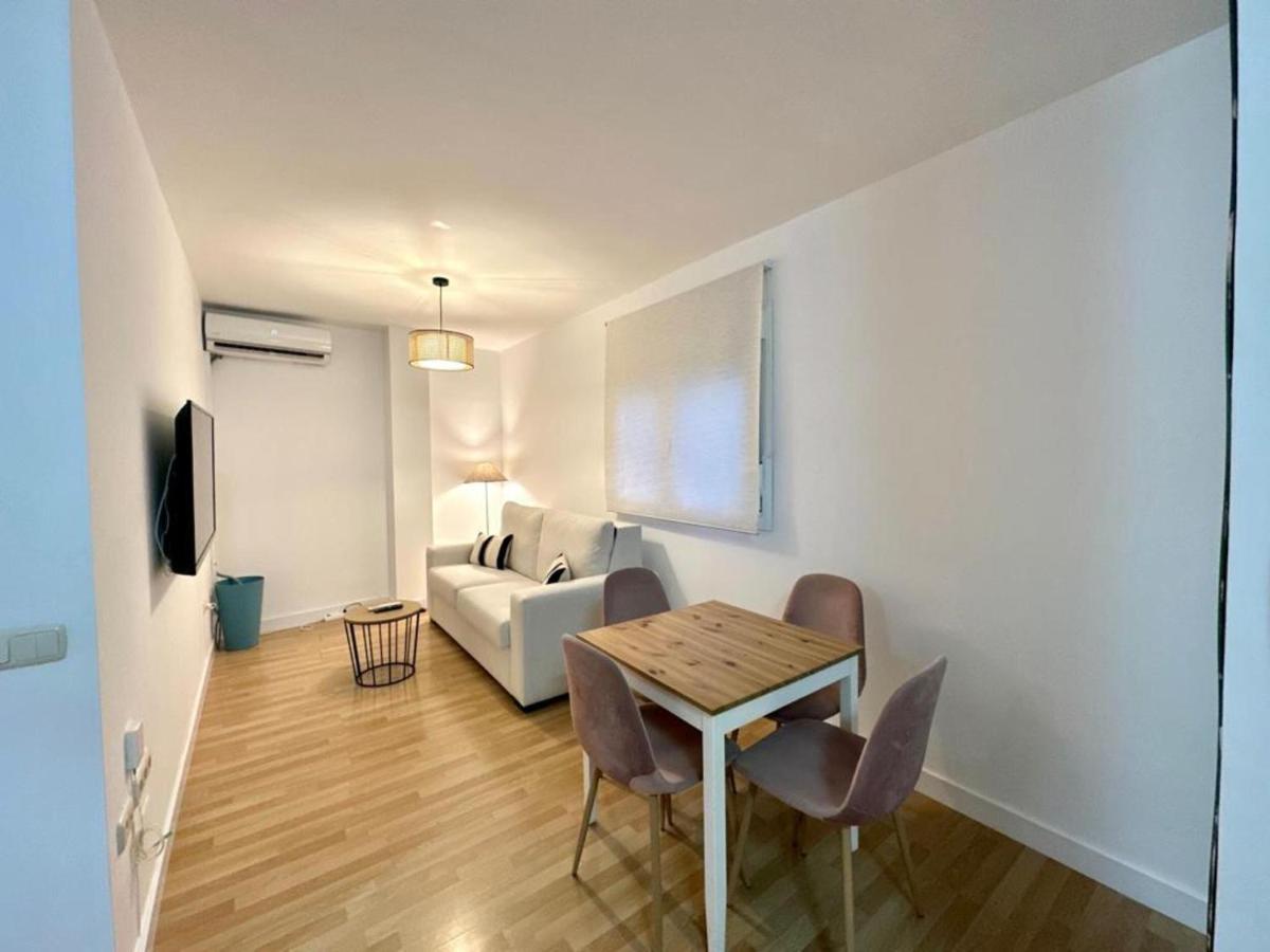 Santa Lucia 1 Bedroom Apartment Málaga Dış mekan fotoğraf